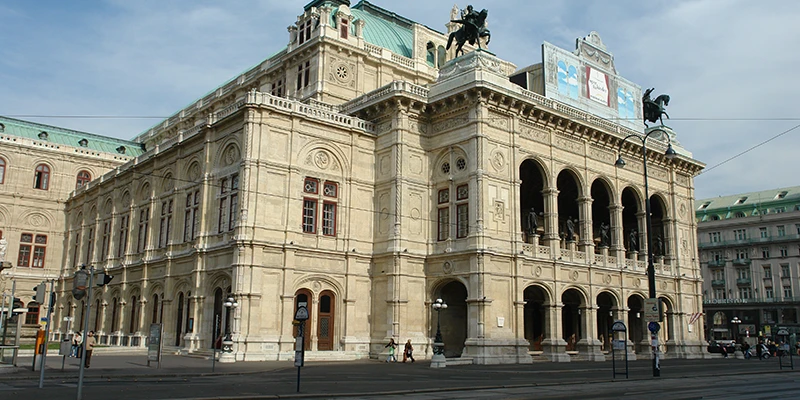 Vienna State Opera House on the Ringstrasse