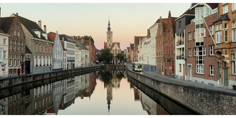 Bruges canals