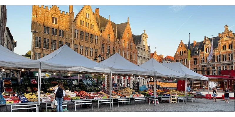 Bruges market scene
