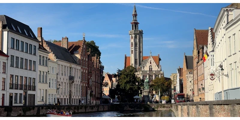 Spiegelrei canal
