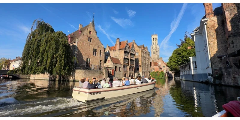 Bruges canal boat tour