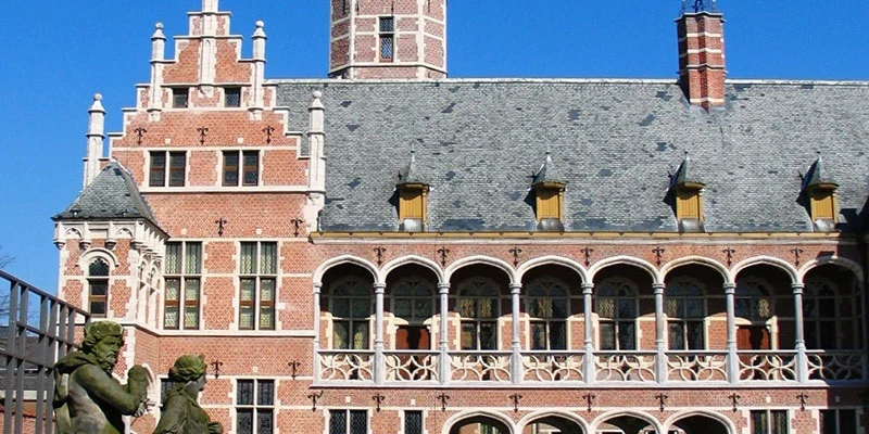 Hof van Busleyden