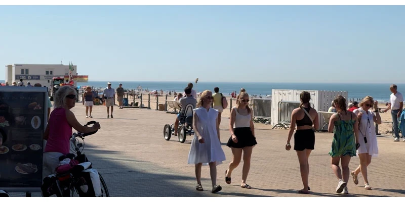 Beach promenade