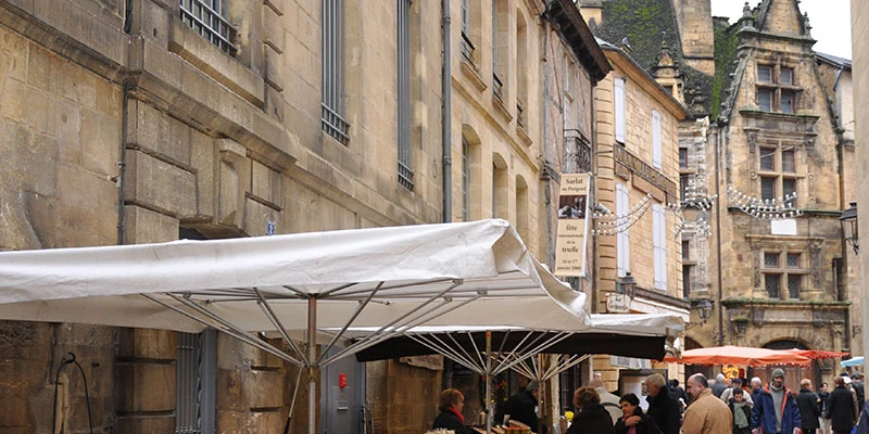 Sarlatoldtown 08dec37