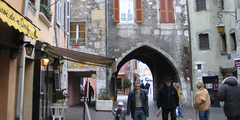 Porte saint claire (2)