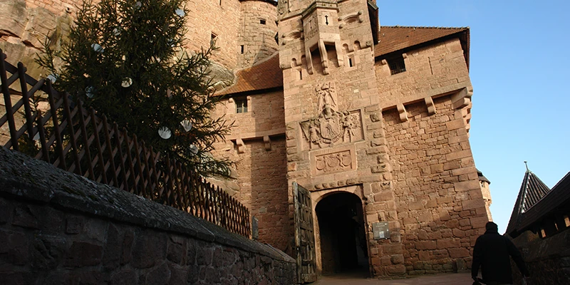 The gate passage and outer walls of Haut-Koenigsbourg