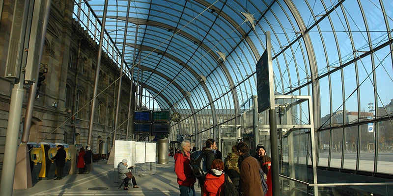 Inside the glazed concourse of the Gare de Strasbourg