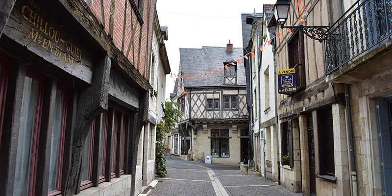 Chinon un (1)