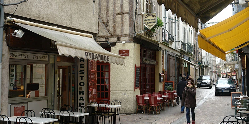 Tours35 07dec