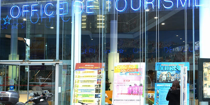 Tours5 07dec