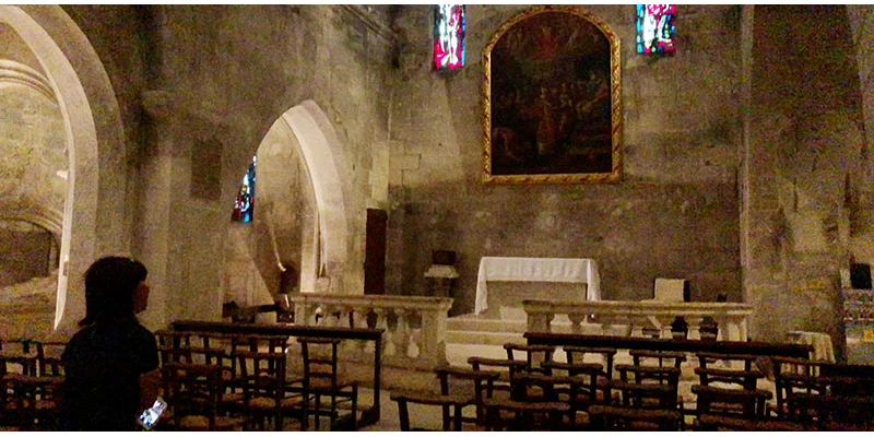 3 les baux 00 15 33 03 still016