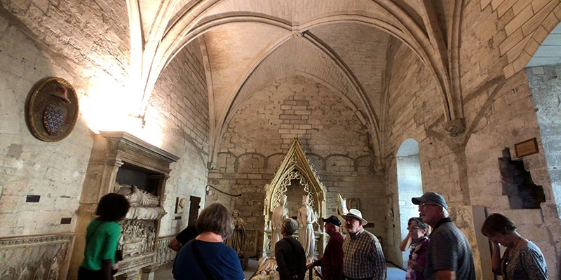 Avignon pope palace