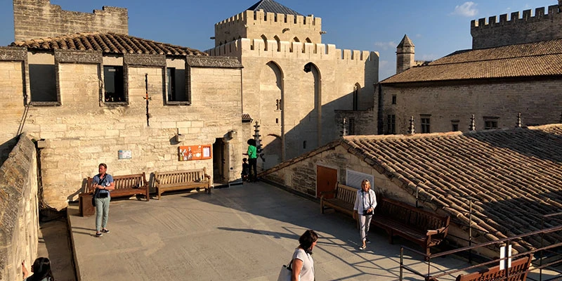 Avignon pope palace