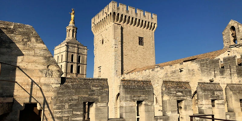 Avignon pope palace