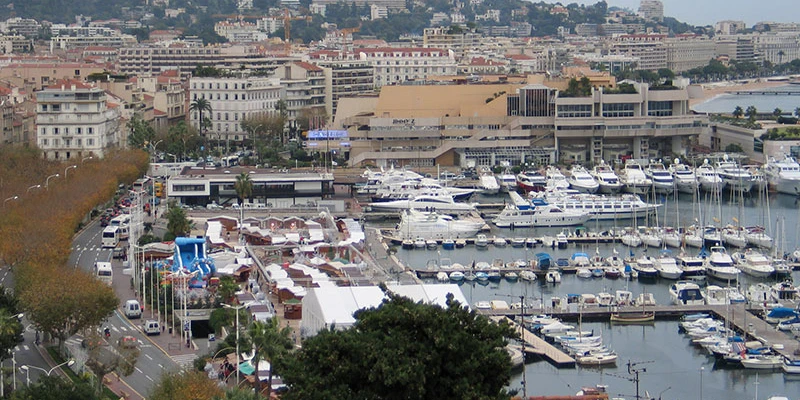 Cannes (00aa)