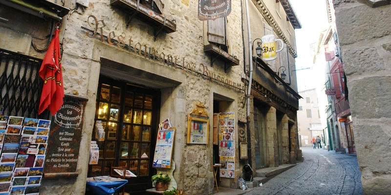 Carcassonne 2018 rue cross mayrevielle7