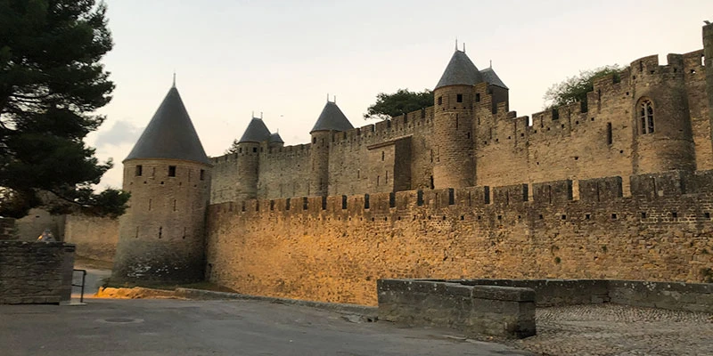 Walls at dawn 003