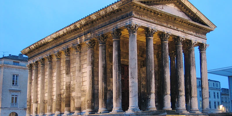 Maison Carrée