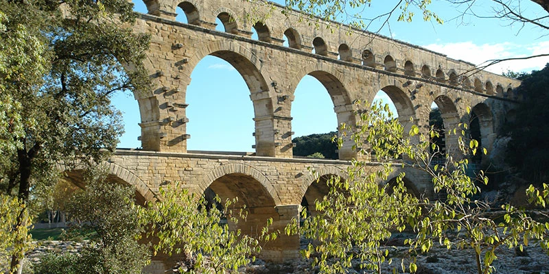 Pont du Gard visitor area