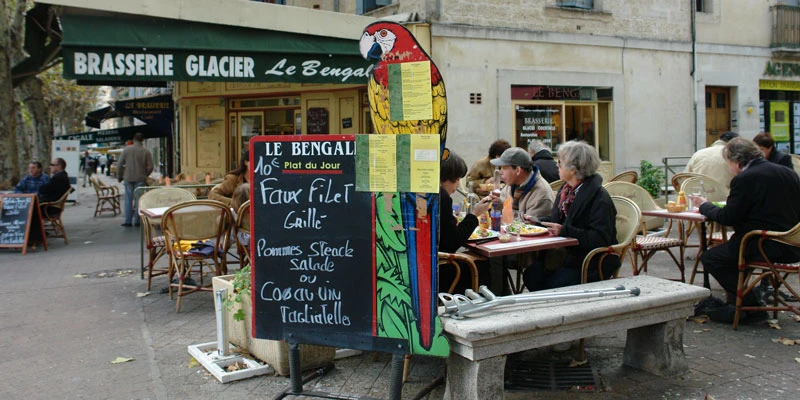 Uzes97