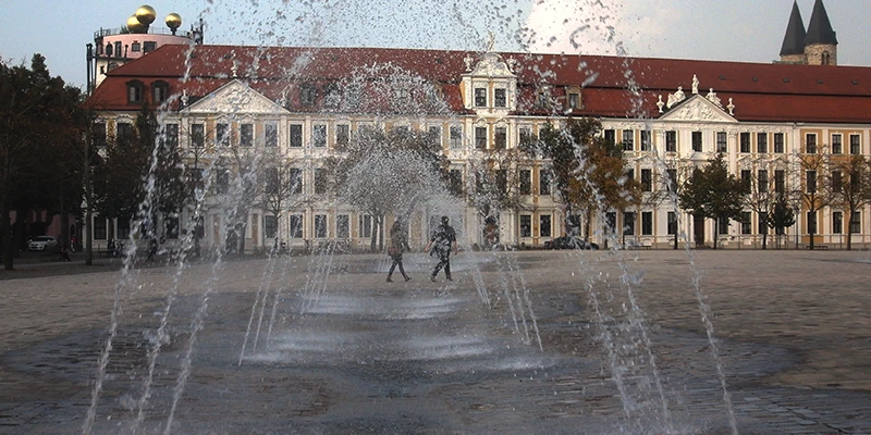 palace with fountains in the city center