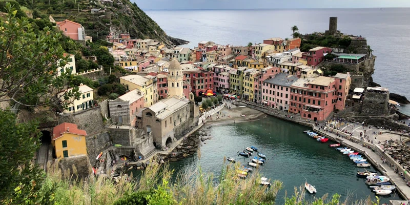Vernazza 00 06 24 04 still029