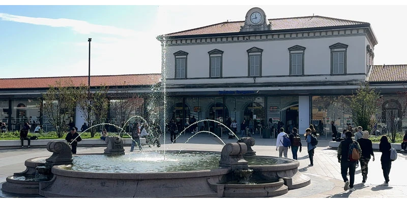 Bergamo train station