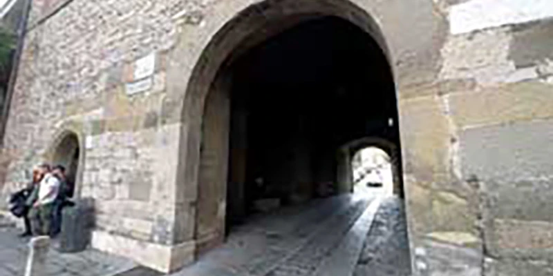 Bergamo-00_08_12_12