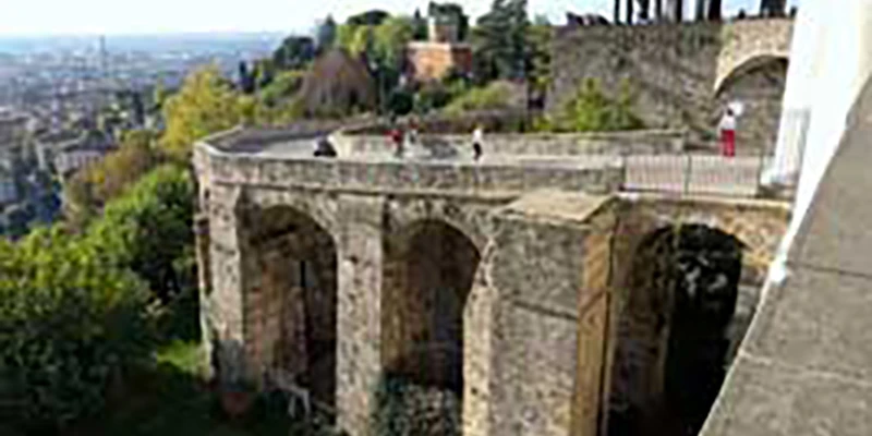 Bergamo-00_36_25_06