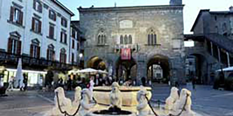 Bergamo-00_38_42_02