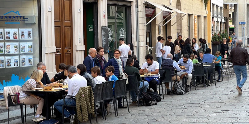 Mantua 00 00 17 17 still026