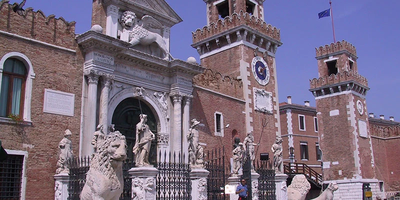 Arsenale 02 (1)