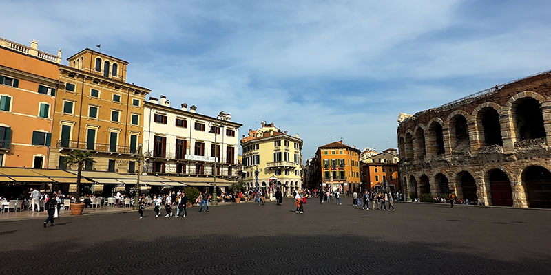 Discover the city of Verona - Italy Travel and Life