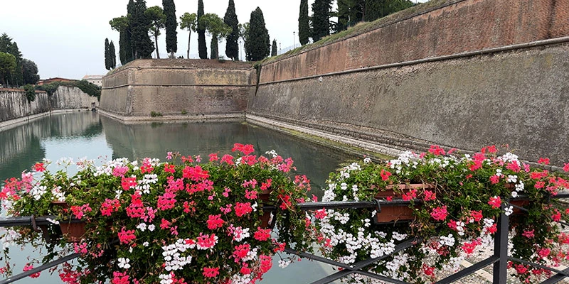 Peschiera del Garda harbor view