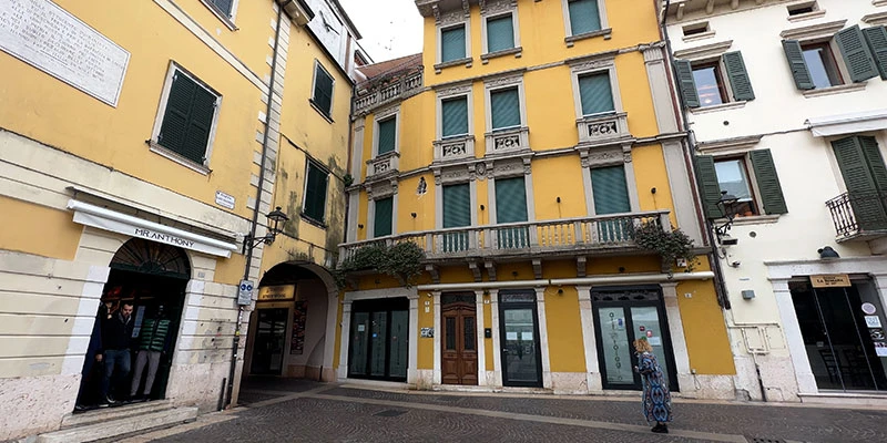 Peschiera marina