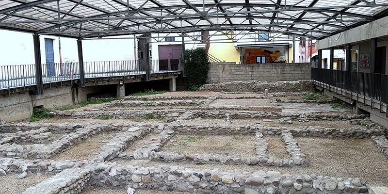 Peschiera fortifications