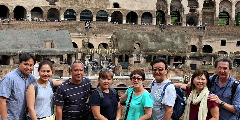 Colosseum visitors