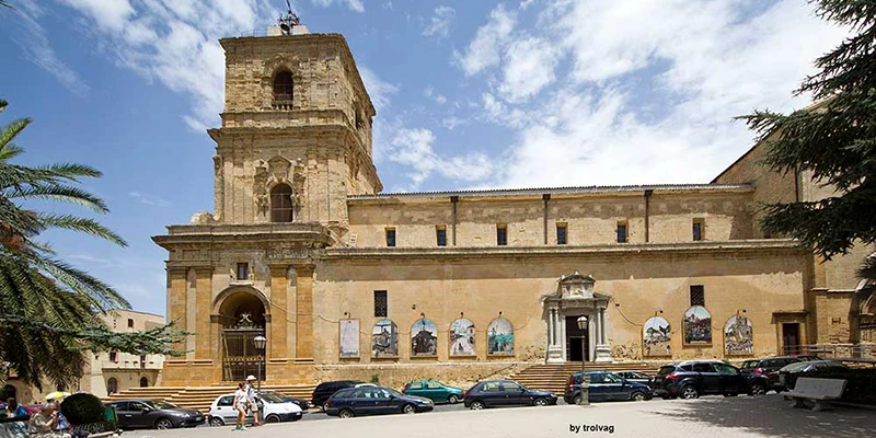Duomo di enna enna en sicily italy panoramio (2)