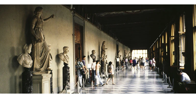 Uffizi hallway