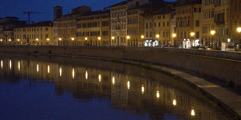 Pisa tower and town pictures 00 22 43 02 still229