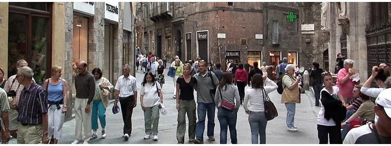 Siena ff 00 00 21 24 still013 (1)