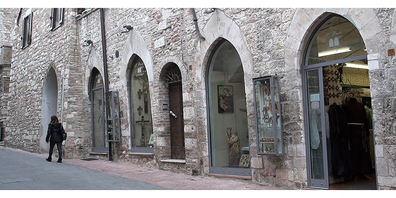 Assisi 00 17 09 24 still229