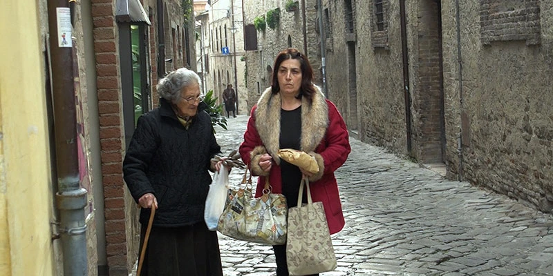Bevagna 00 07 46 22 still163