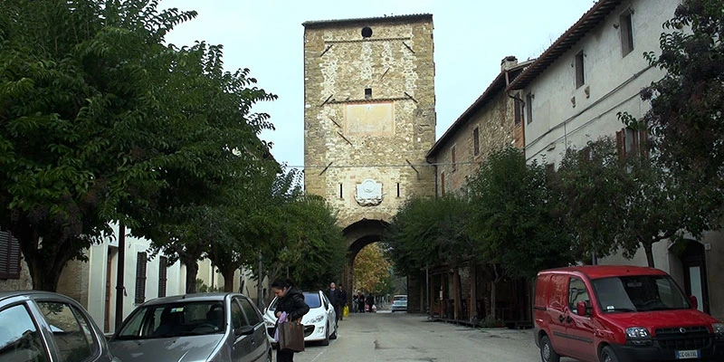 Bevagna 00 09 20 15 still191