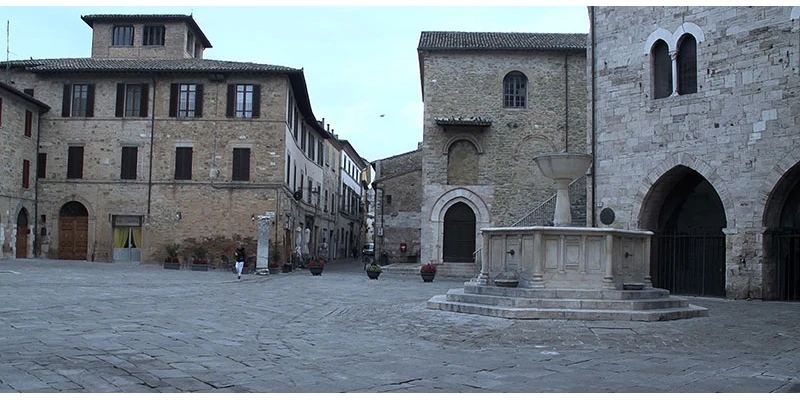 Bevagna 00 15 14 20 still283
