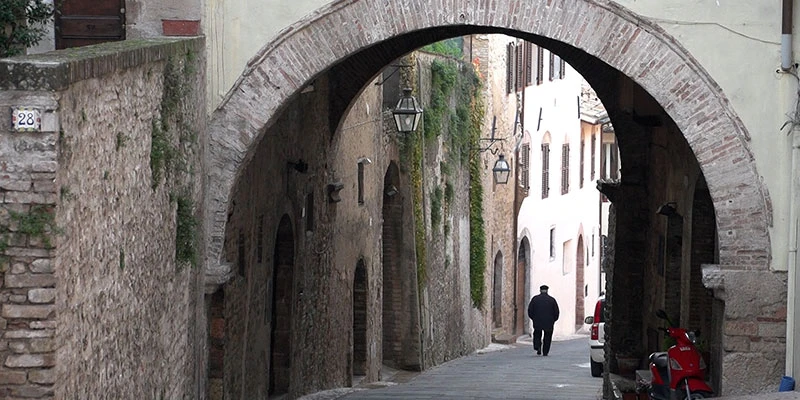 Spoleto upper ff 00 12 53 29 still603