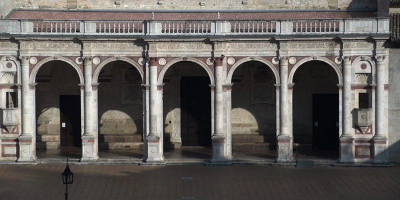 Spoleto monuments ff 00 09 37 21 still157