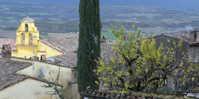 Todi2 00 07 36 08 still166