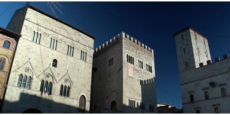 Todi3 00 06 13 06 still102