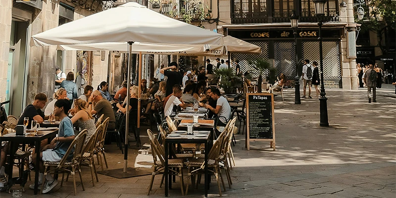 La Pineda tapa bar and deli on Carrer del Pi